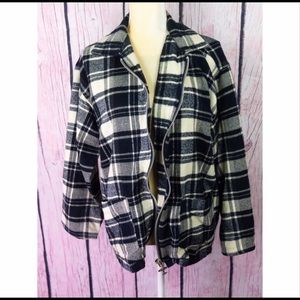 Levi’s Plaid Zippered Jacket